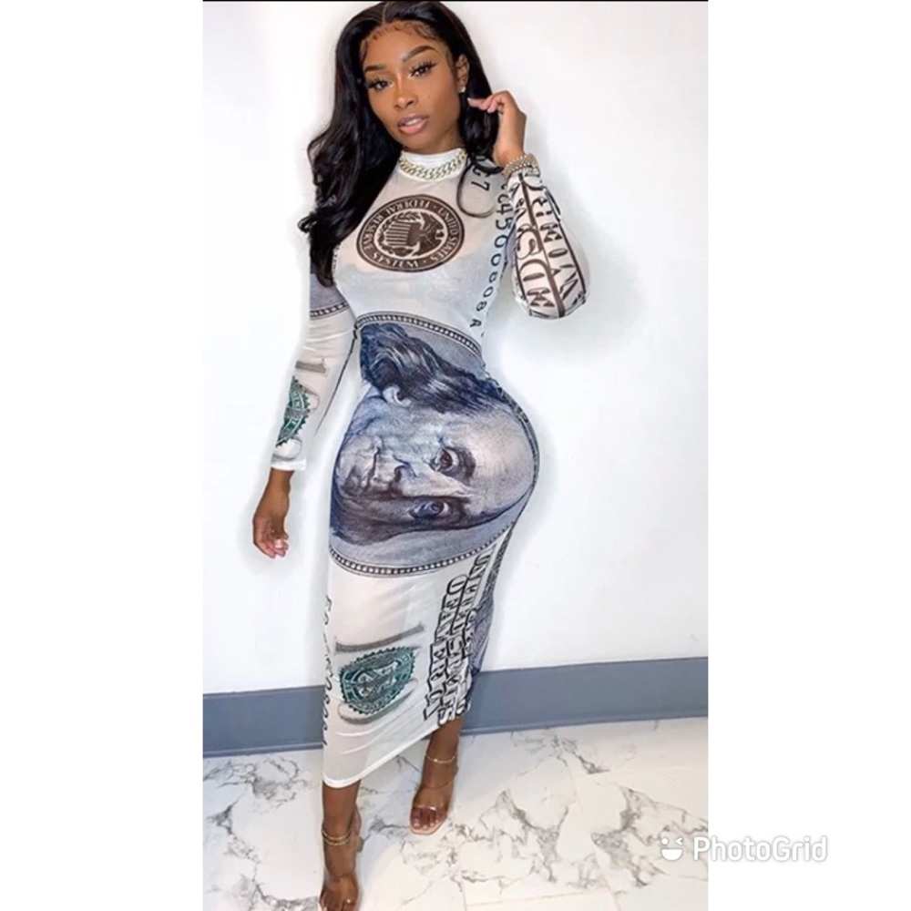 Rich girl money dress🌹